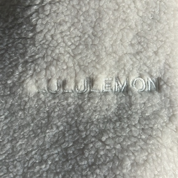 Lululemon Textured Fleece Collared Jacket - Picture 2 of 2